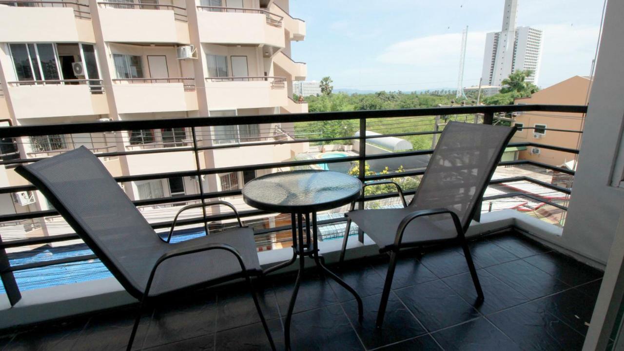 The Ocean Pearl Apartment Pattaya Exterior photo